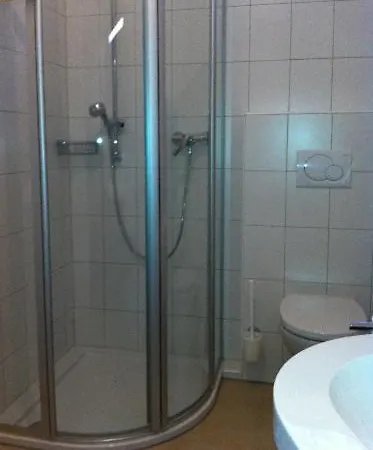 בית הארחה Gaestehaus Cafe Ruff